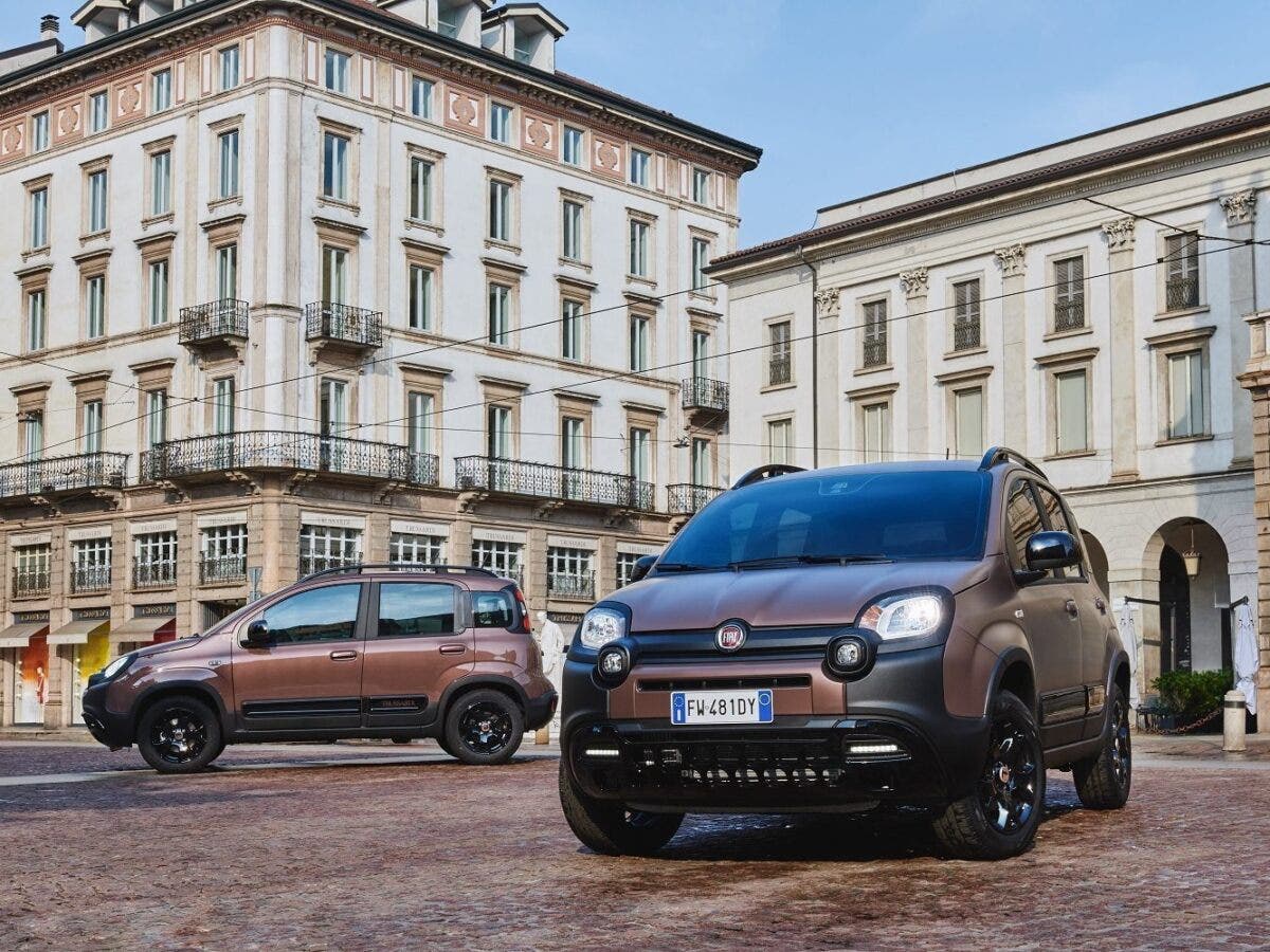 Fiat Panda Trussardi Hybrid: a febbraio con anticipo zero e finanziamento  Mini Rata 