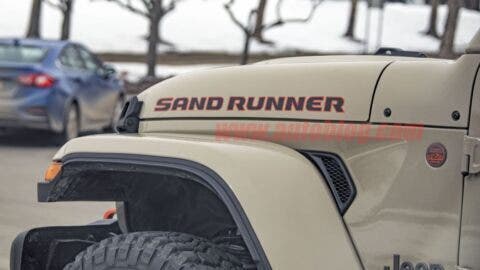 Jeep Gladiator Sand Runner foto spia