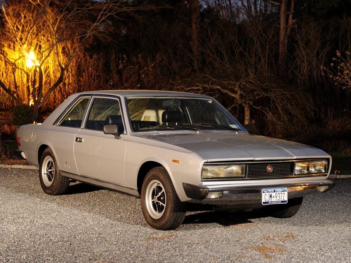 Fiat 130 coupe