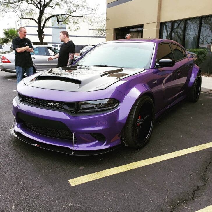 Dodge Charger Srt Hellcat Ecco Un Esemplare Widebody Home Made