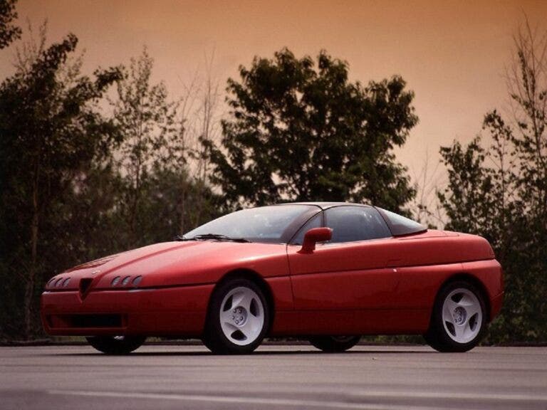 Alfa Romeo 164 Proteo: la speciale coupé-cabriolet che ...