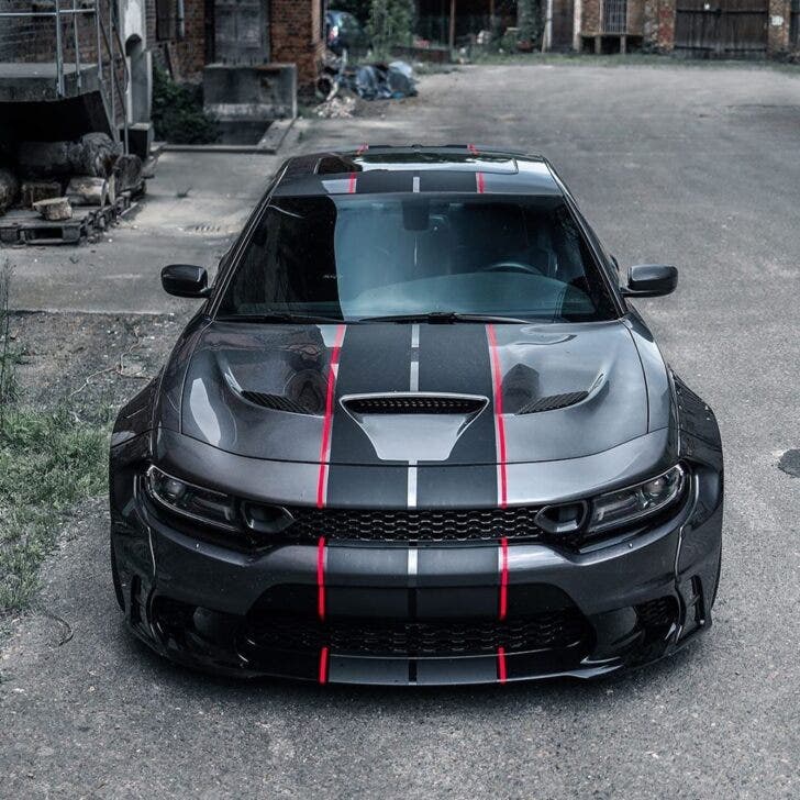 Dodge Charger Srt Hellcat Ecco Un Esemplare Europeo Modificato