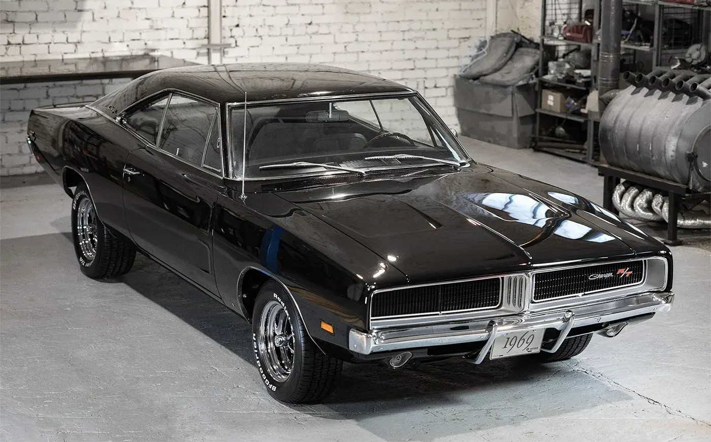 dodge-charger-r-t-del-1969-ottiene-un-restauro-durato-oltre-3000-ore