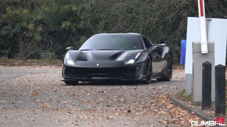 Ferrari 488 Pista Spider full black