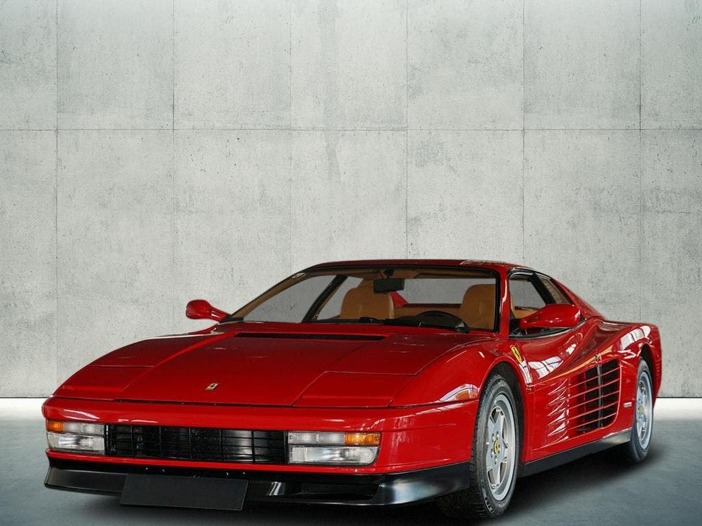 Ferrari Testarossa: una delle Ferrari più amate di sempre 