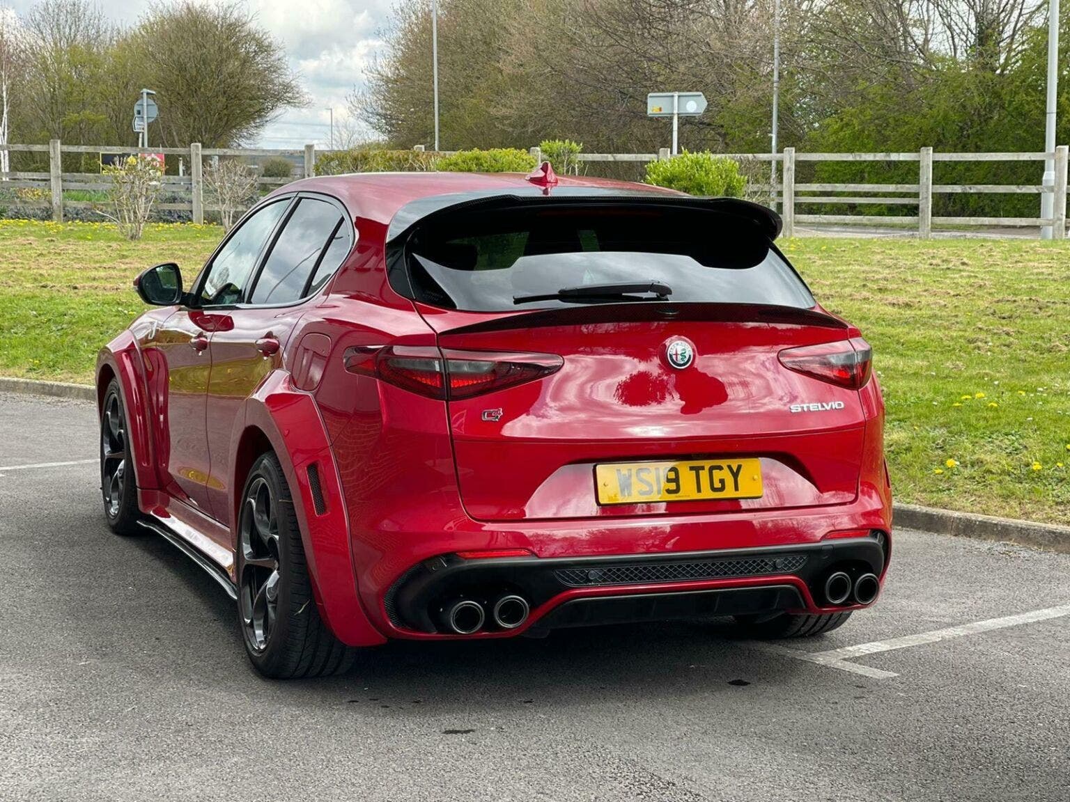 Альфа ромео stelvio quadrifoglio