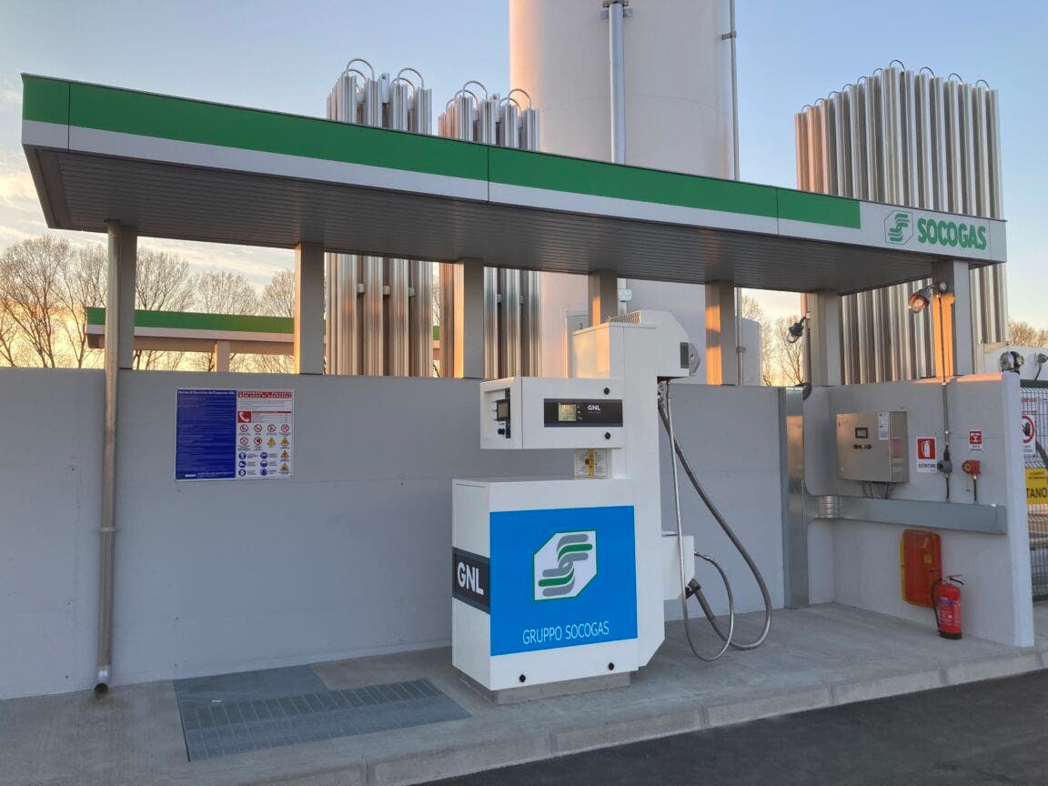 Auto a gas: nuovo distributore di LNG e L-CNG a Fidenza - ClubAlfa.it