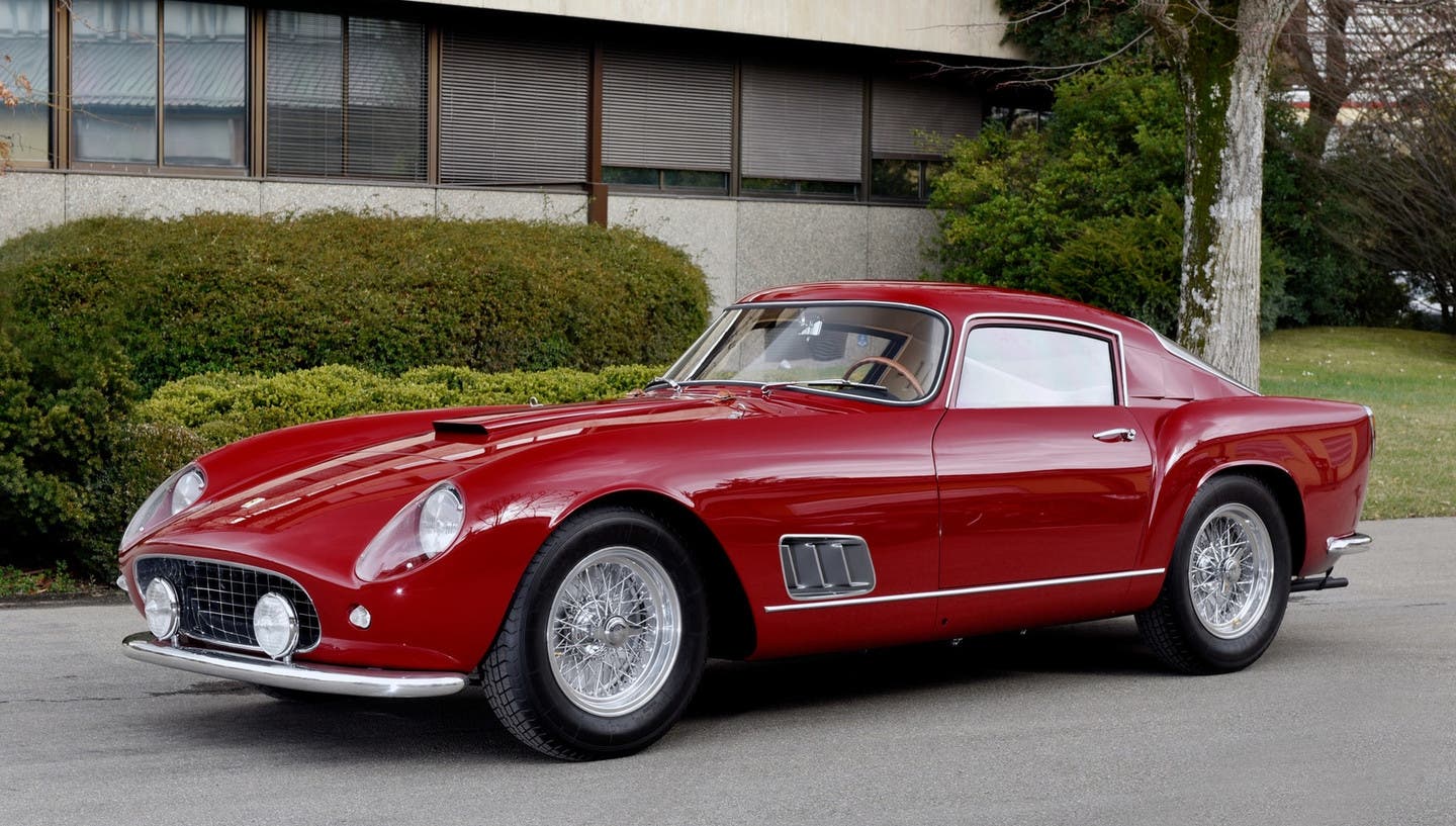 Ferrari 250 Gt Berlinetta Tour De France Vince Un Concorso Deleganza