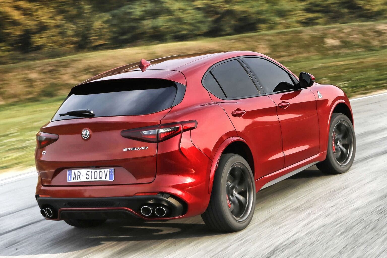 Alfa romeo stelvio 2022