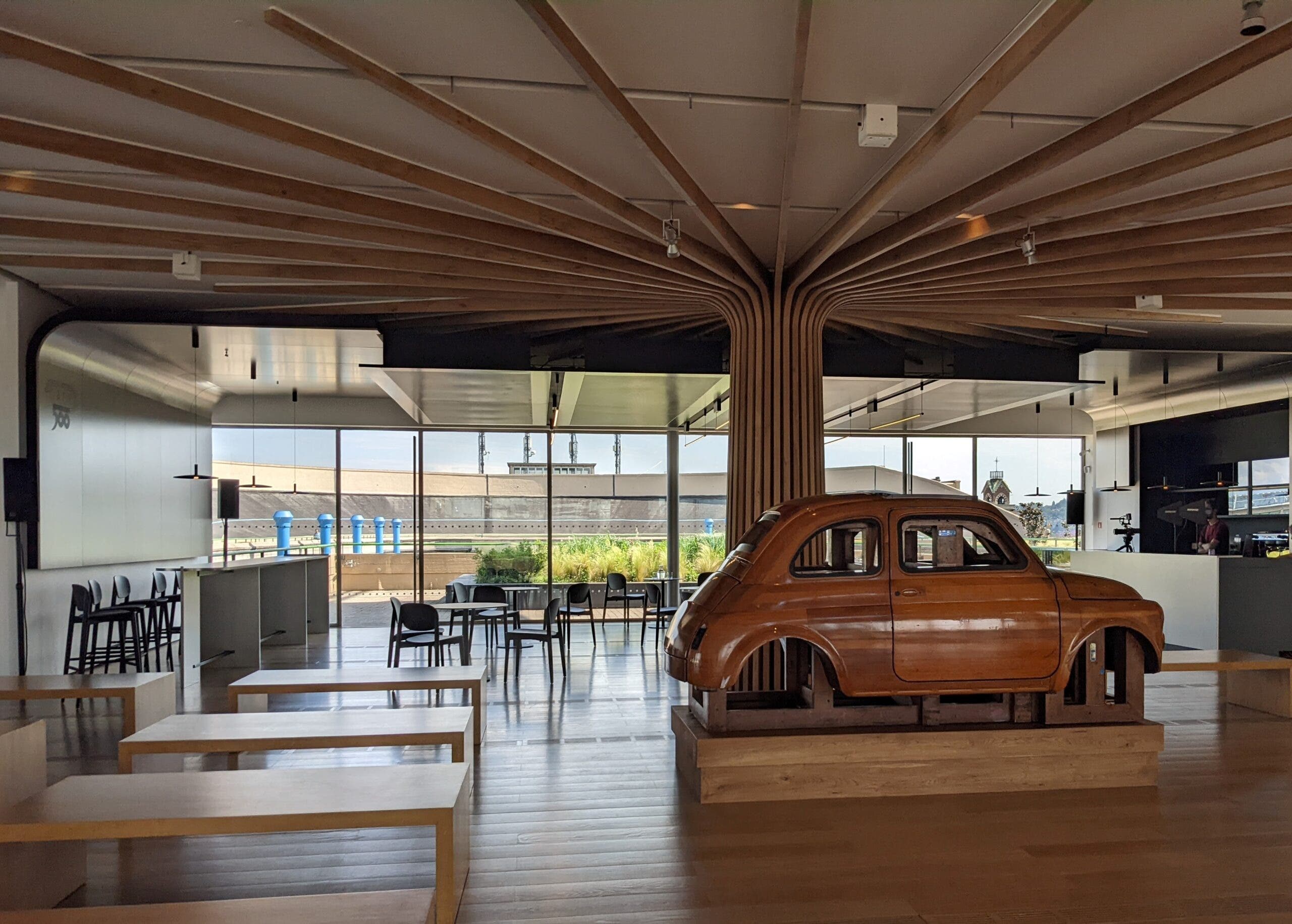 Al Museo Mallé di Dronero la mostra AUTOPITTURA - Quando la Fiat 500  incontra l'arte