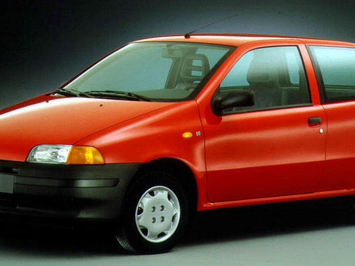 Fiat Punto: 30 anni di vita per l'utilitaria 