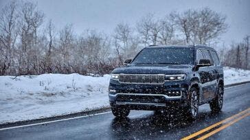 Jeep Grand Wagoneer 2023