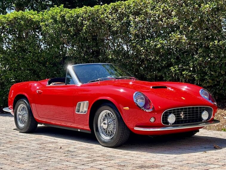 Replica Ferrari 250 GT California