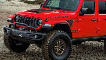 Jeep ci ripensa, torna il Wrangler Rubicon 392 con il suo potente V8