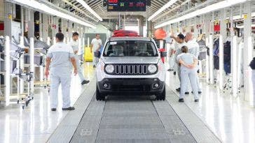 Jeep, Renegade e Cherokee daranno una mano a Stellantis