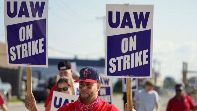 uaw sciopero contro stellantis