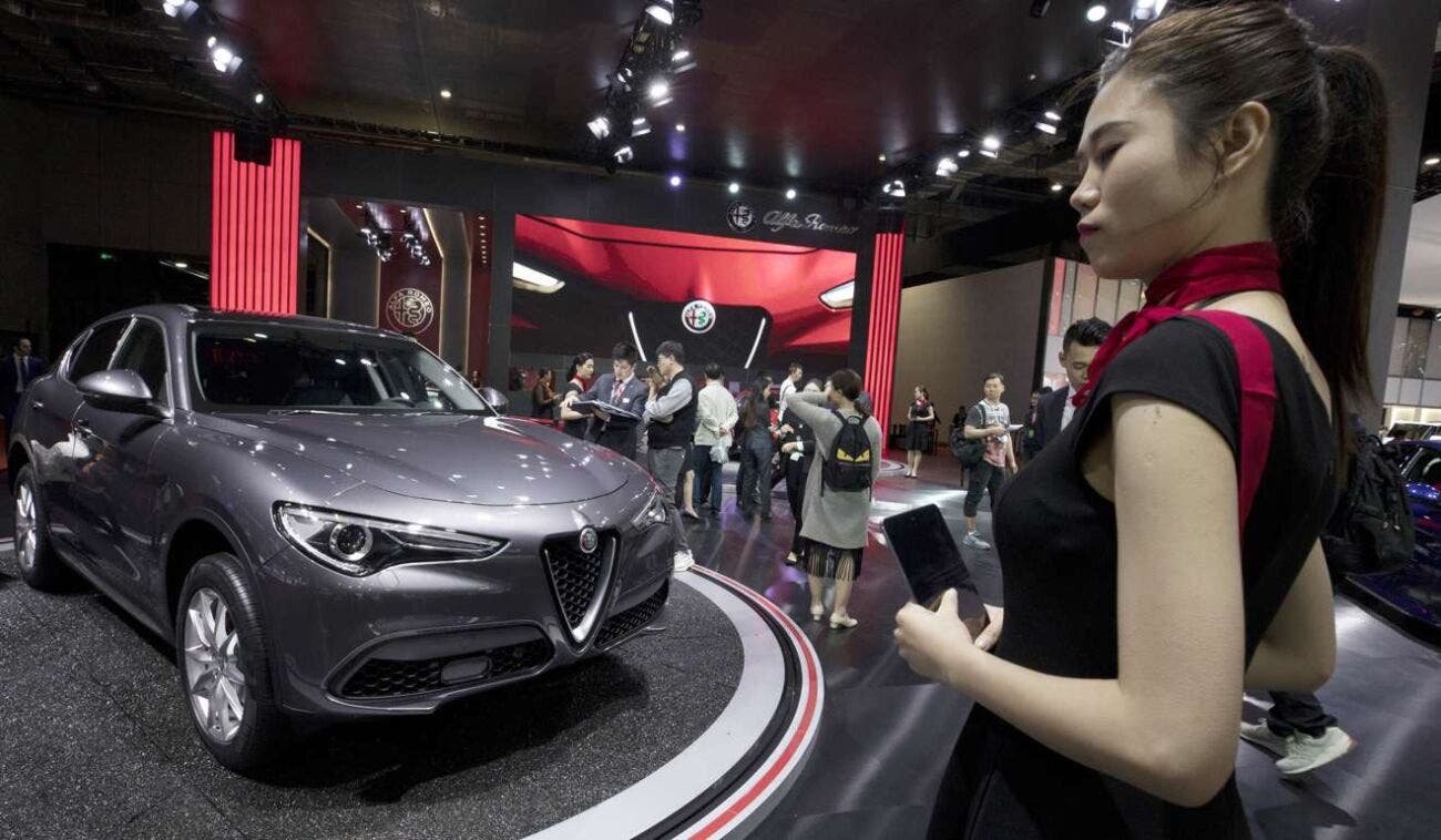 alfa romeo, stand stellantis in cina