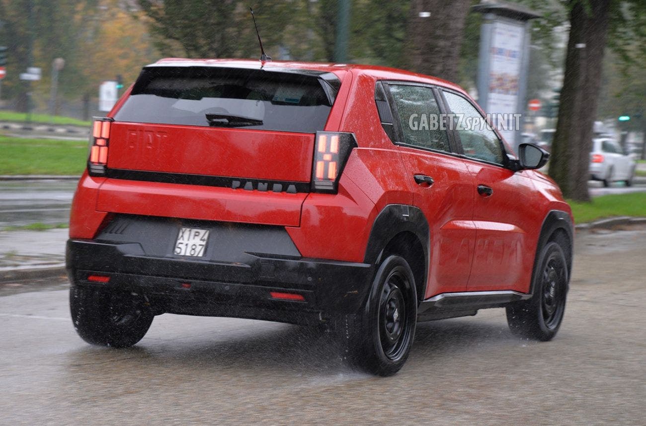 Fiat Grande Panda rosso passione 