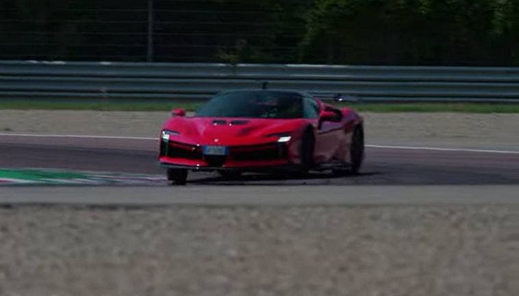 Ferrari SF90 XX Spider