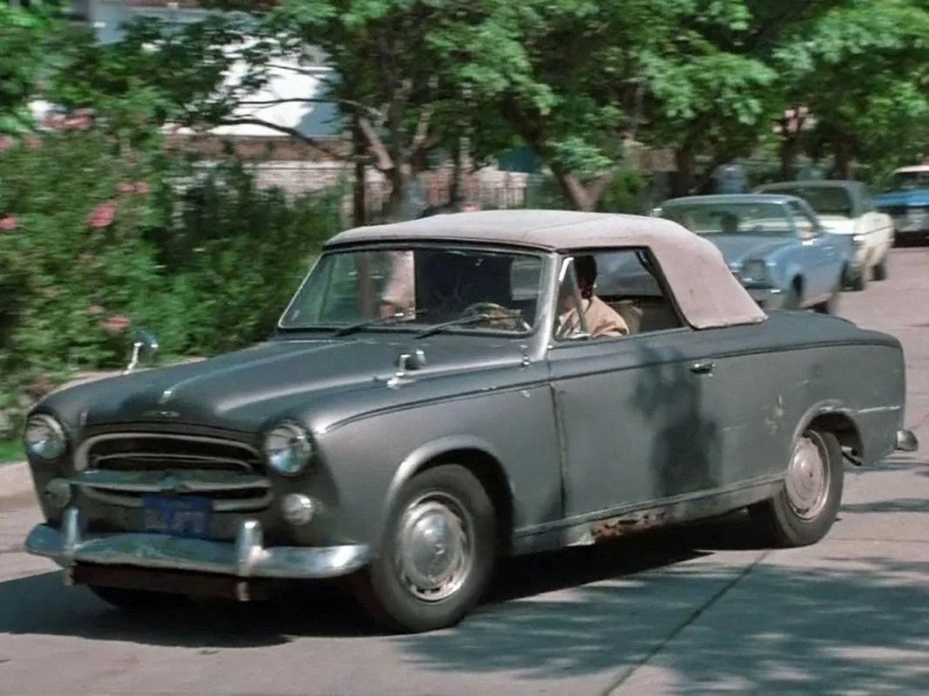 peugeot 403 cabriolet tenente Colombo