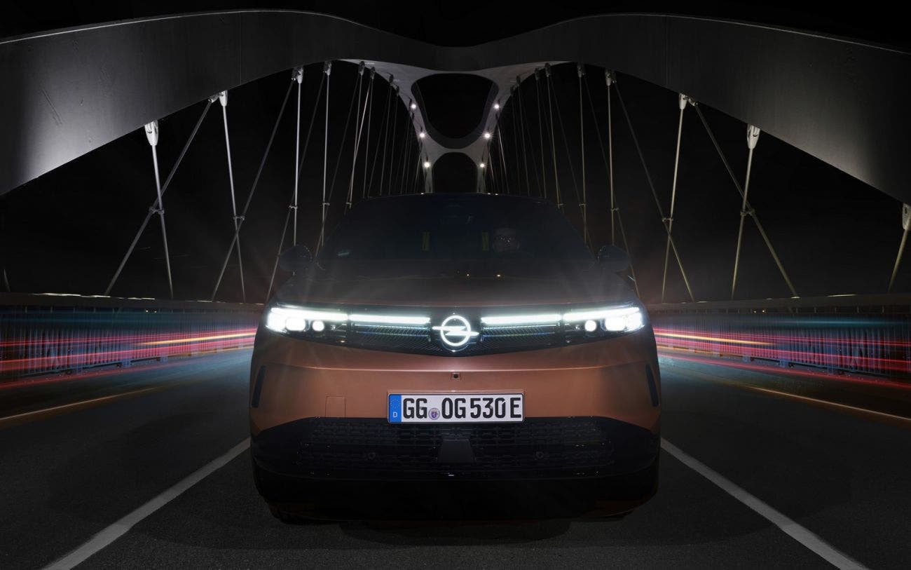 Tecnologia illuminazione Opel