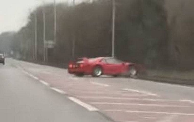 Ferrari F40 crash