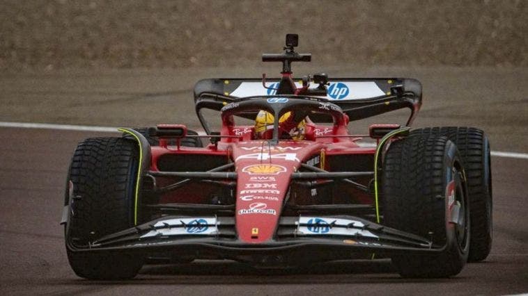 hamilton sulla ferrari a fiorano