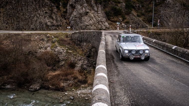 Alfa Romeo Giulia TI del 1965 vince il Rallye Monte-Carlo Historique 2025