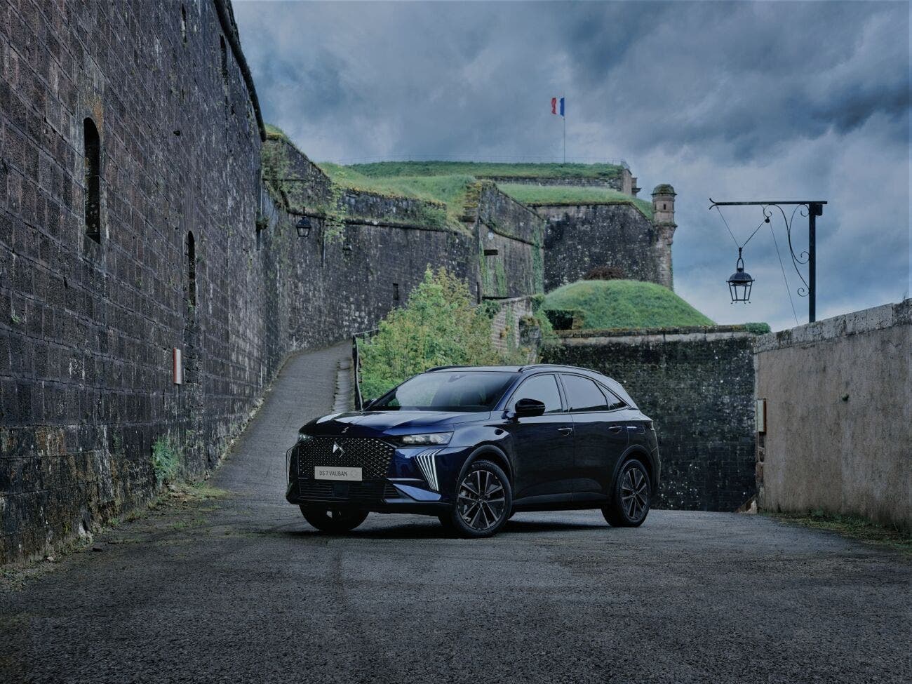 DS 7 PLUG-IN HYBRID AWD