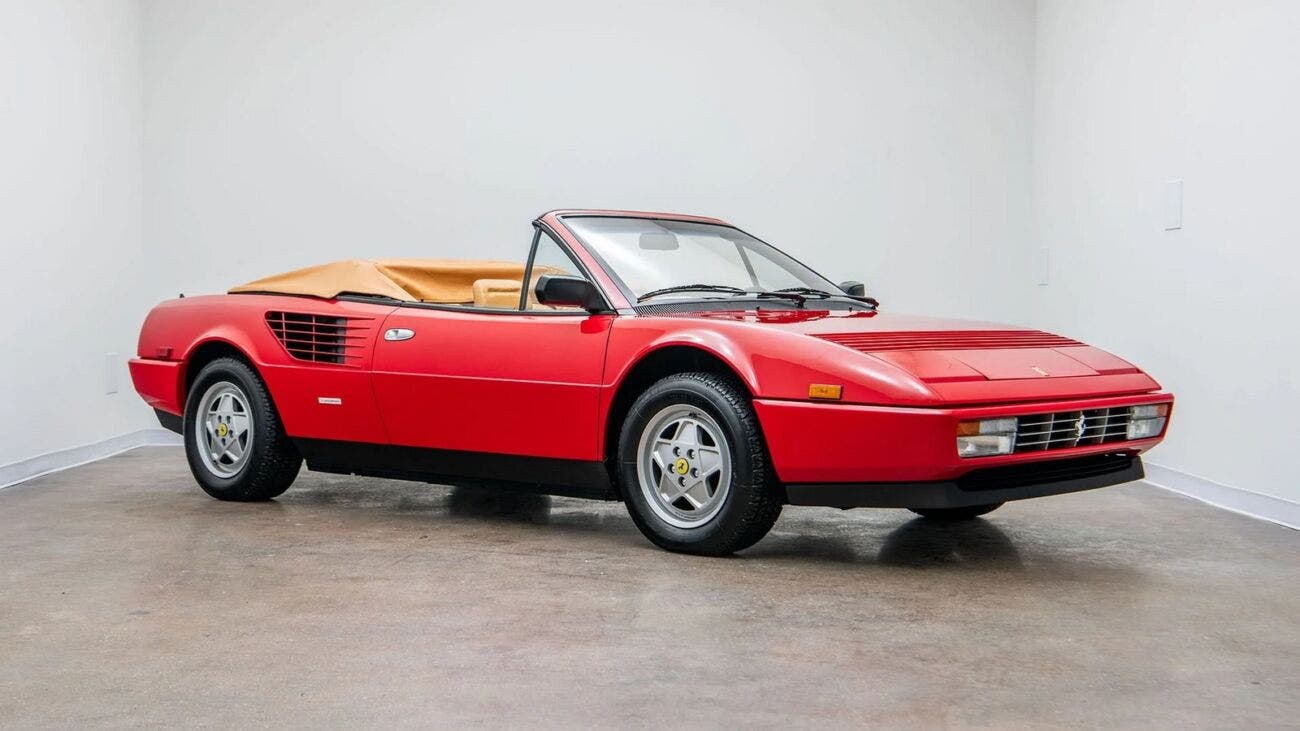 Ferrari Mondial 3.2 Cabriolet